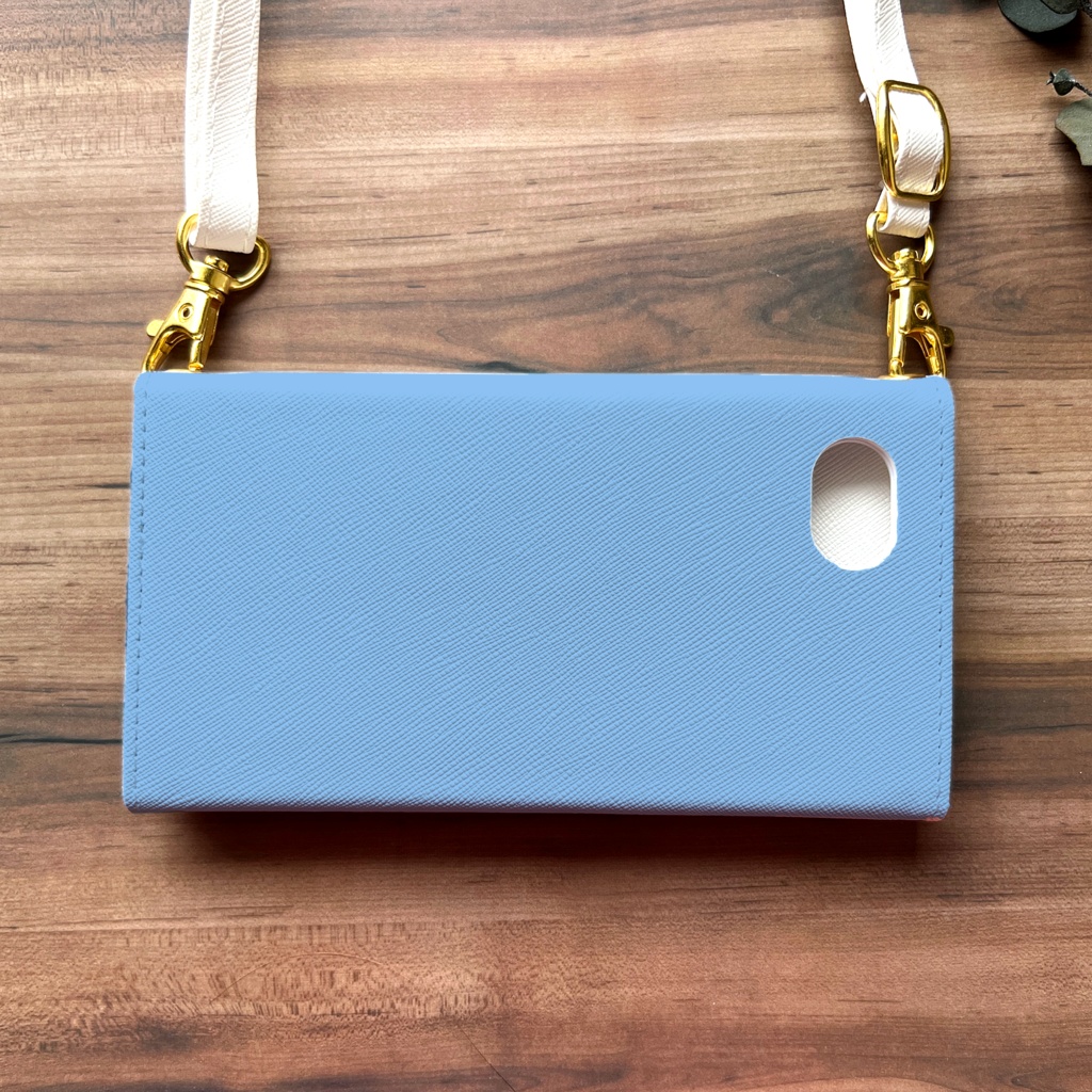 梅雨の紫陽花の三つ折り手帳型スマホケース(薄青) 全機種対応 スマホケース iphone Android 夏 iphone16 iphone15 iPhone16e