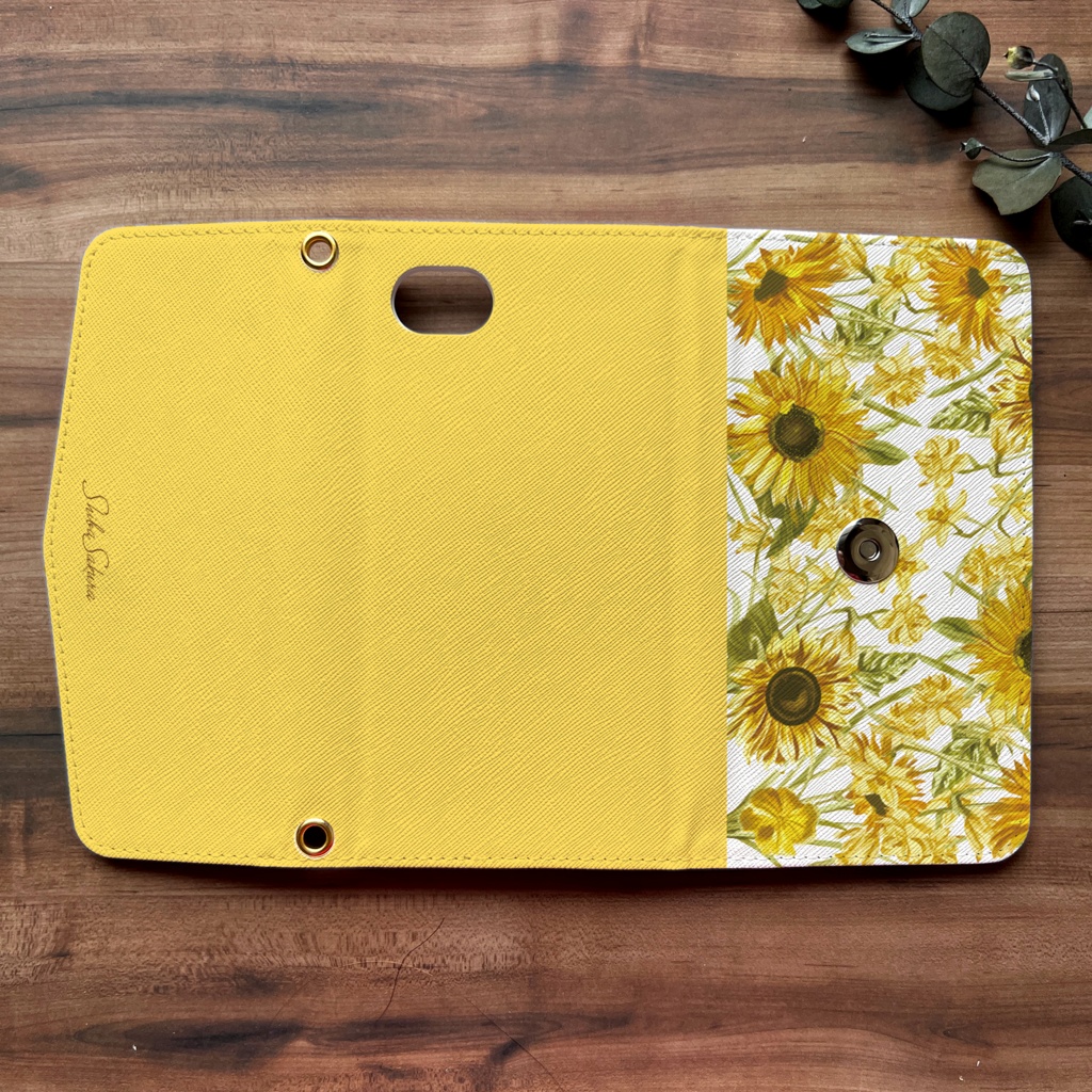 夏のひまわりの三つ折り手帳型スマホケース 全機種対応 手帳型 スマホケース iphone Android ひまわり 夏 iphone16 iphone15 iPhone16e