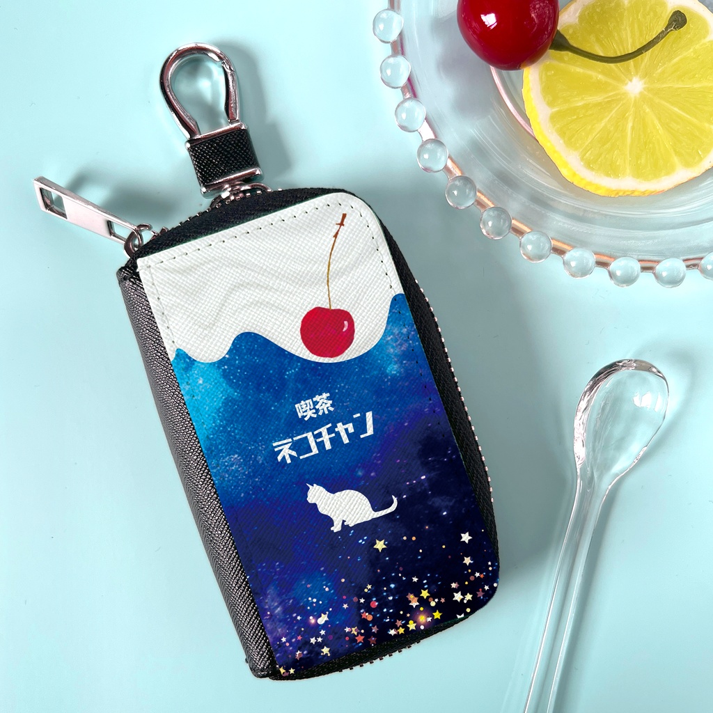 宇宙猫とクリームソーダのスマートキーケース 猫 ソーダ キーケース 喫茶店 宇宙 星