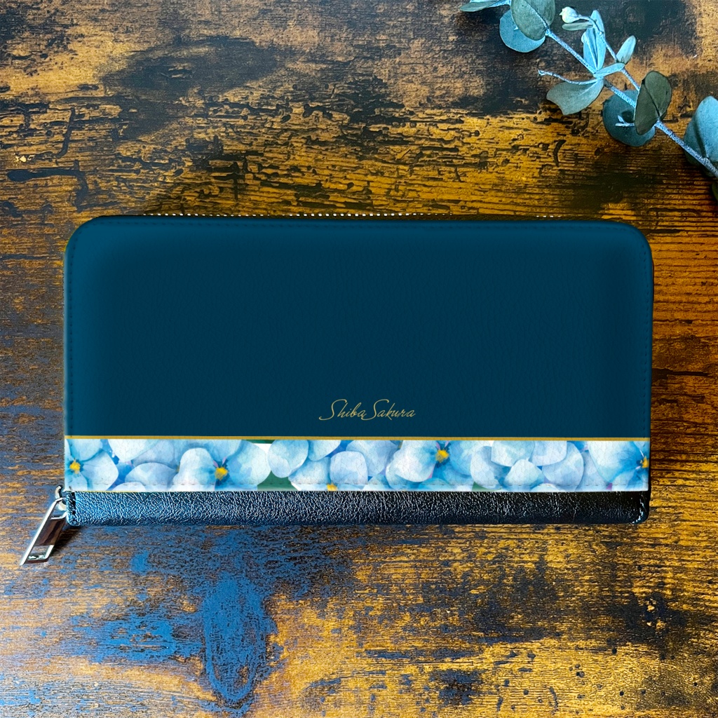 梅雨の紫陽花の長財布 アジサイ 花 雨 紫陽花