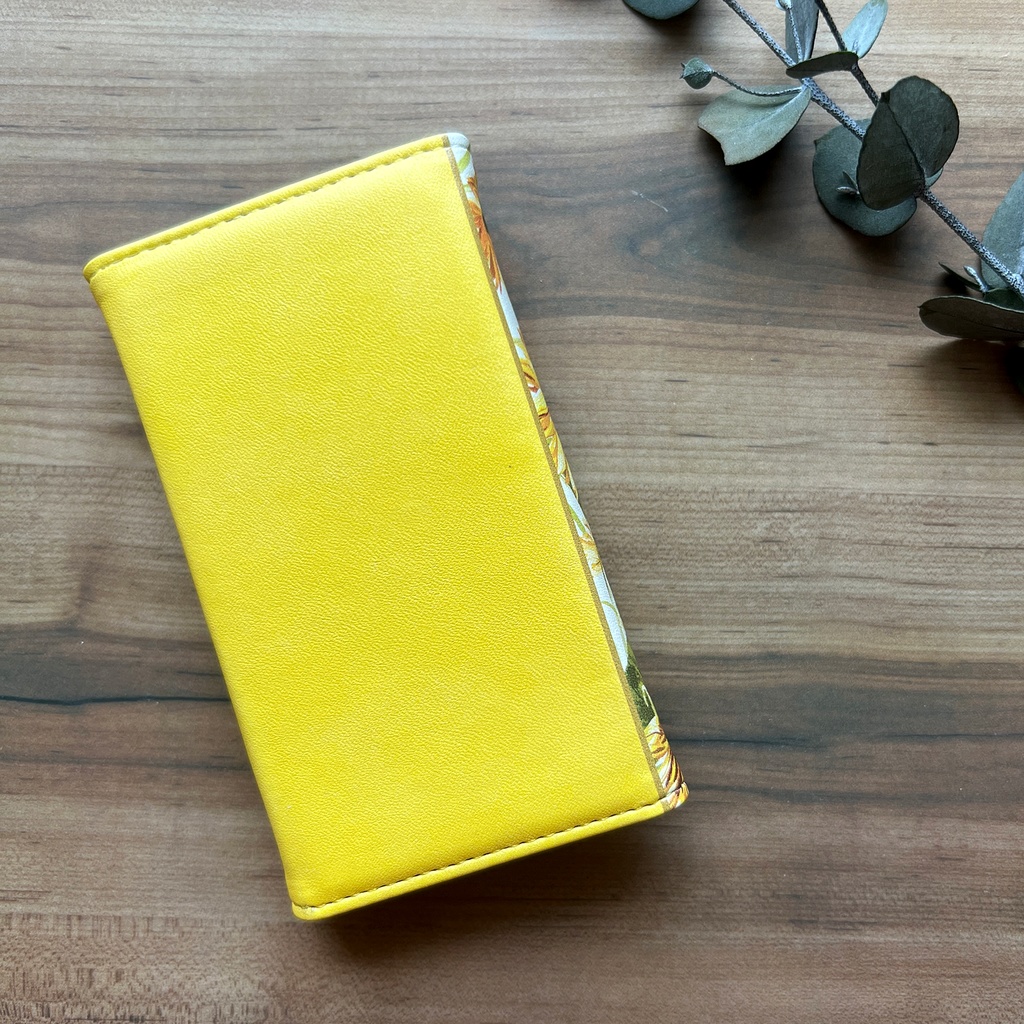 夏のひまわりのキーケース 花 夏 ひまわり イエロー キーケース