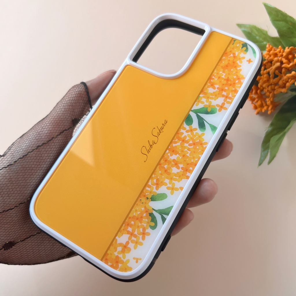 キンモクセイのスマホケース (強化ガラス/薄橙) iPhone17 Air iphone16e iphone14 金木犀 花 スマホケース iphone15