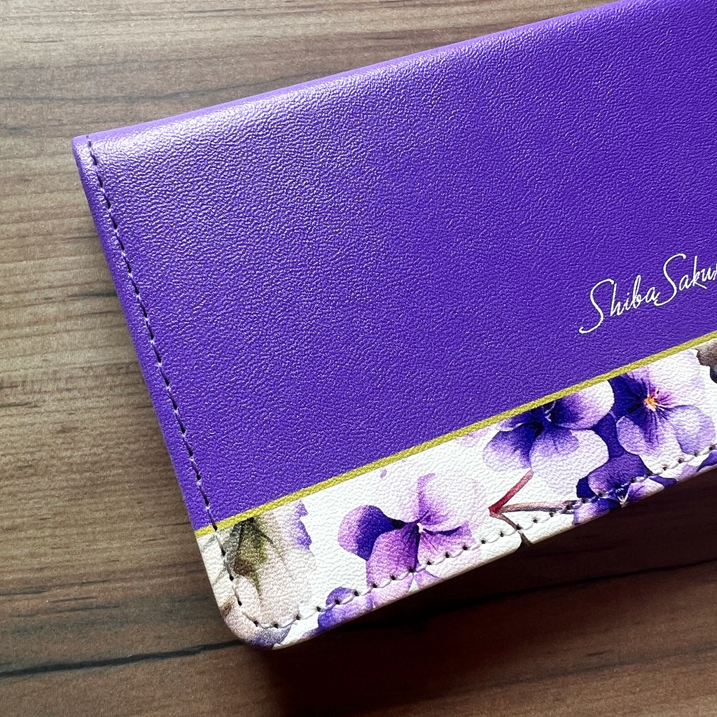 春のスミレの手帳型スマホケース(菫色)花 スマホケース iPhone17 Air iPhone16e iphone15 iphone14 全機種対応 すみれ