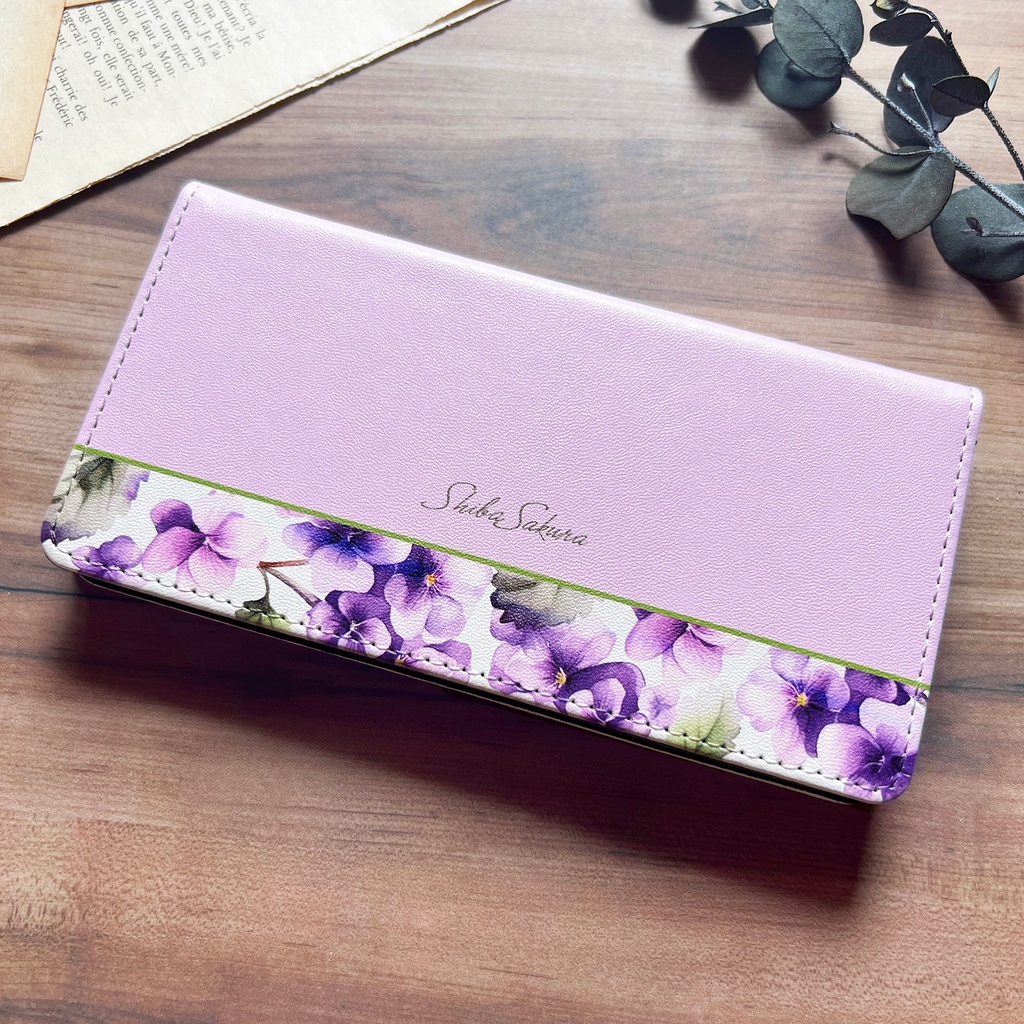 春のスミレの手帳型スマホケース(淡紫)花 スマホケース iPhone17 Air iPhone16e iphone15 iphone14 全機種対応 すみれ