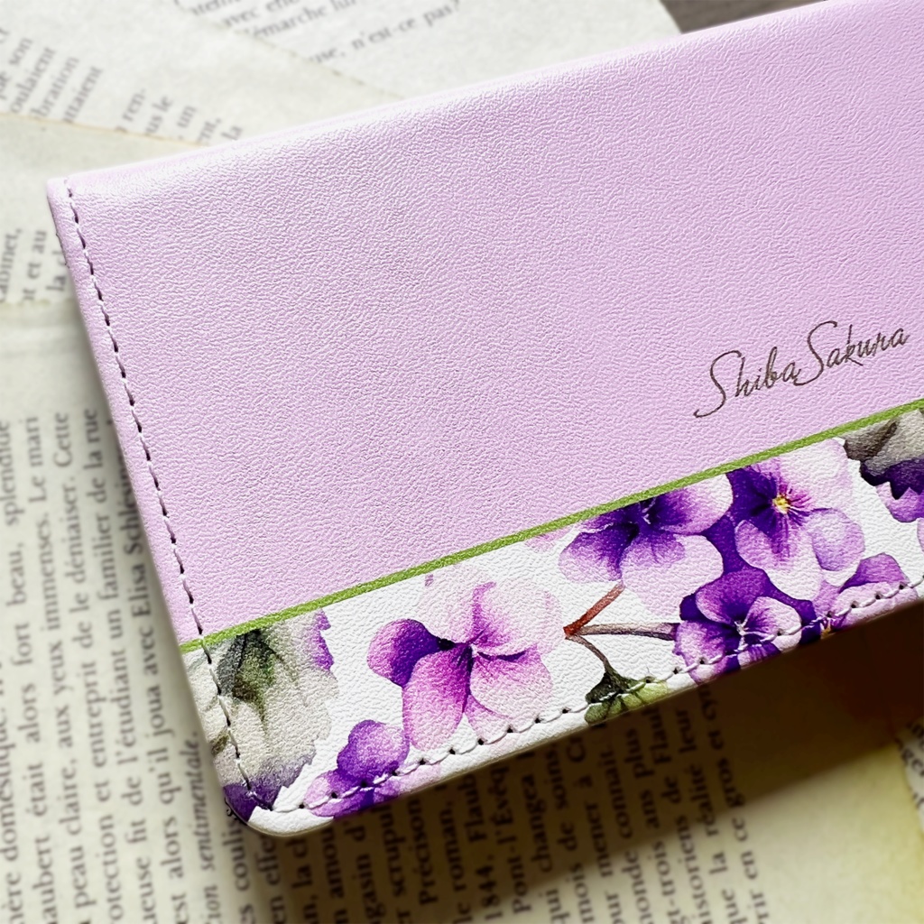春のスミレの手帳型スマホケース(淡紫)花 スマホケース iPhone17 Air iPhone16e iphone15 iphone14 全機種対応 すみれ