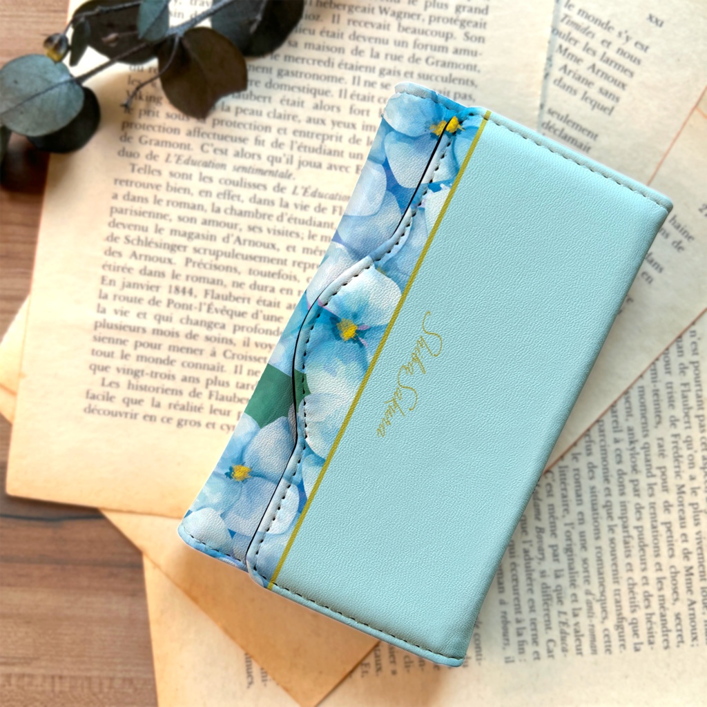 梅雨の紫陽花のキーケース(ライトブルー) キーケース 夏 アジサイ 青