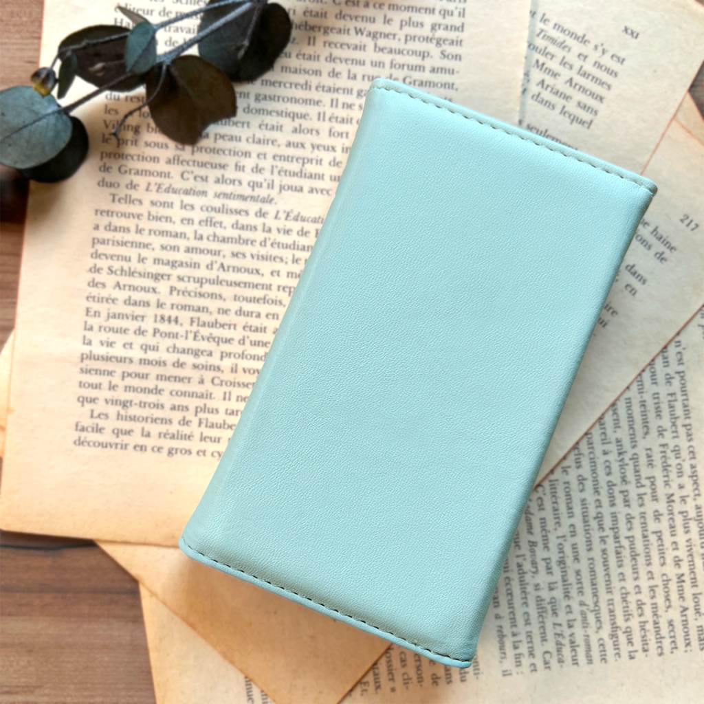 梅雨の紫陽花のキーケース(ライトブルー) キーケース 夏 アジサイ 青