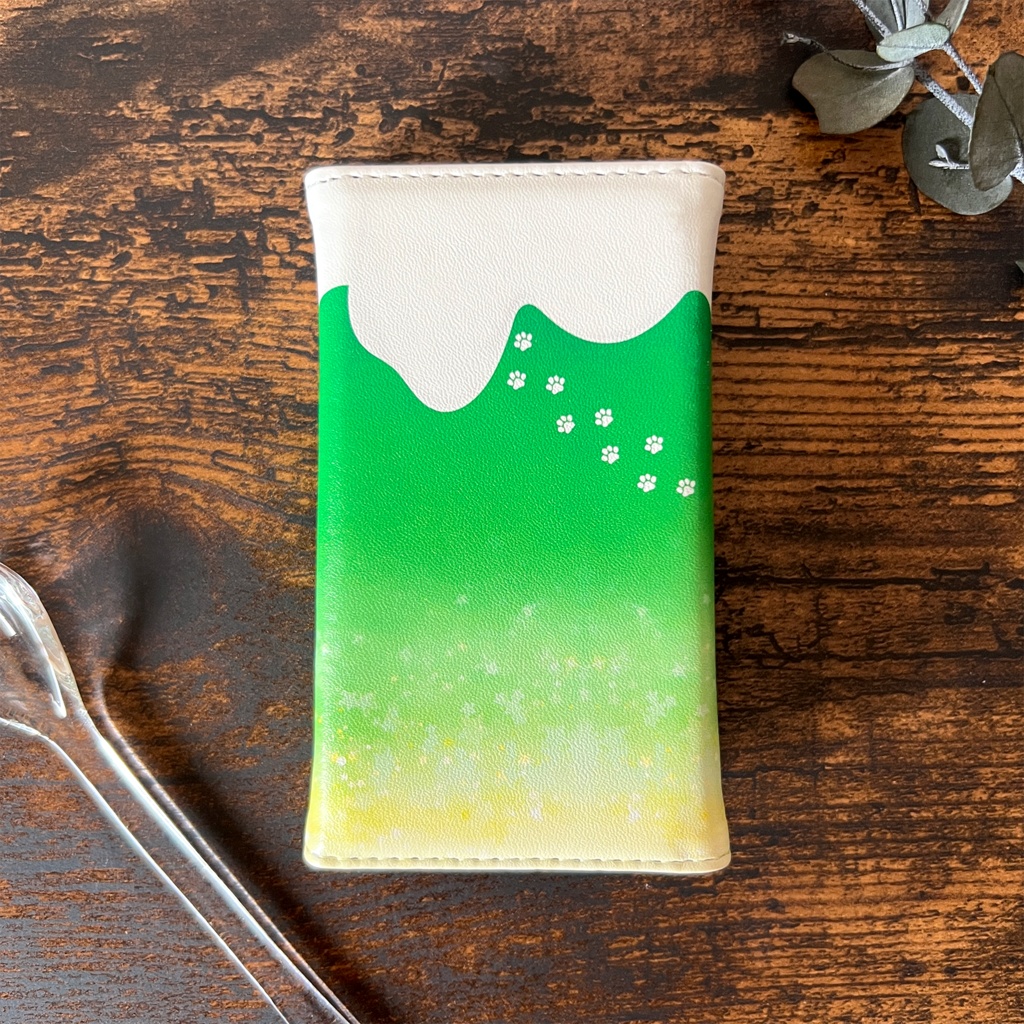 ねこねこメロンクリームソーダのキーケース 猫 クリームソーダ 緑 メロンソーダ