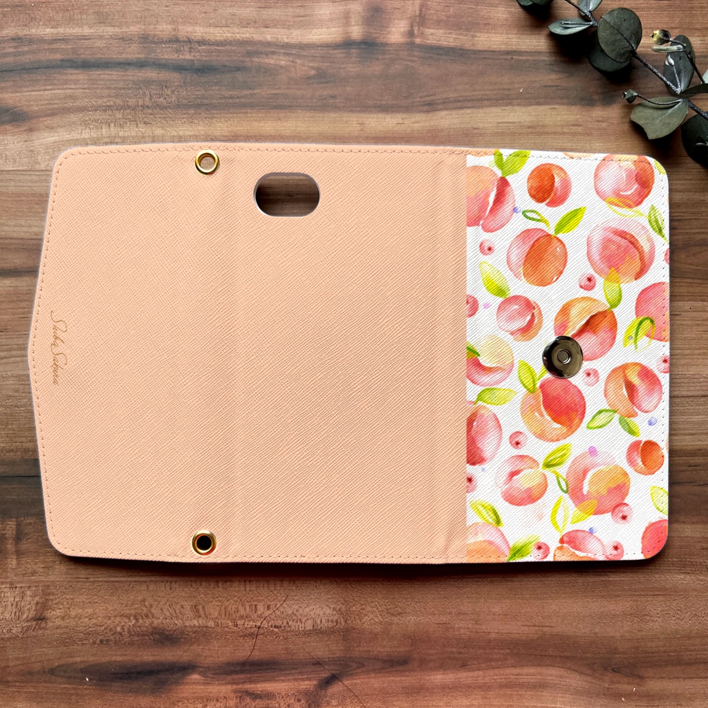 フレッシュピーチの三つ折り手帳型スマホケース(ピーチベージュ) 全機種対応 スマホケース iphone Android