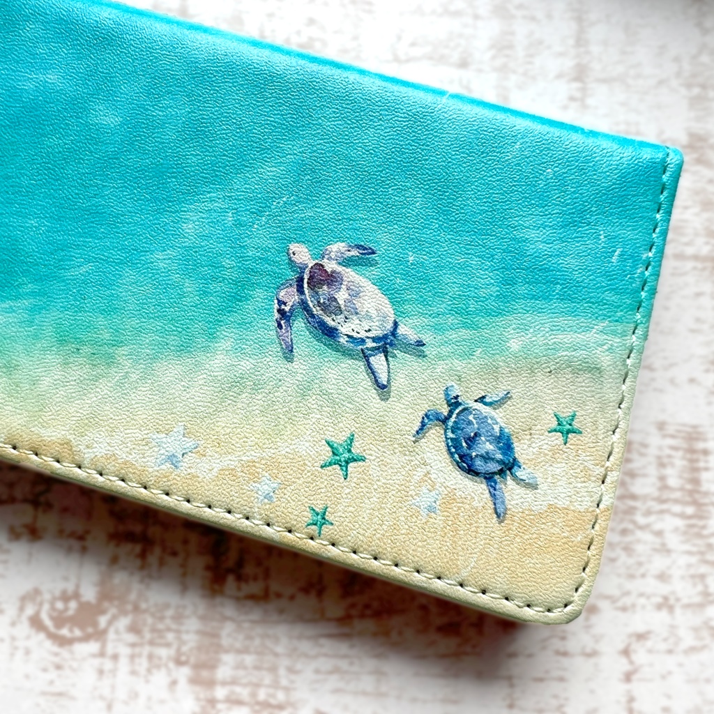 グアム白波とウミガメの手帳型スマホケース iPhone17 Air iphone16e iphone15 全機種対応 手帳型 スマホケース メンズ 亀 海 名入れ プチギフト 記念日