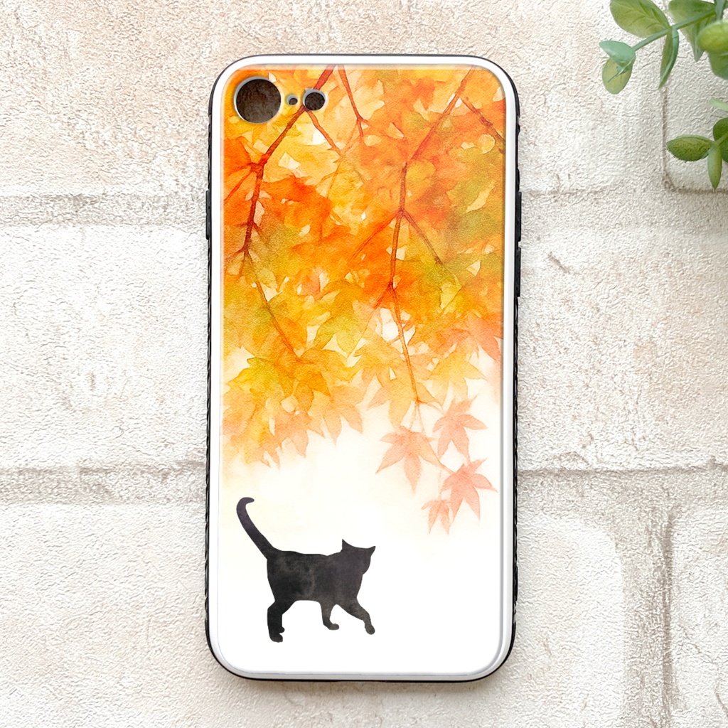 ねこと紅葉のガラススマホケース(夕焼け色/強化ガラス)猫 iphone15 iphone16e SE