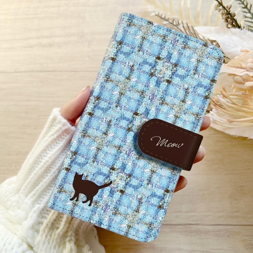 猫とほっこりツイードの手帳型スマホケース（水色×ブラウン） 全機種対応 カバー iPhone17 air iphone16e iphone15 猫