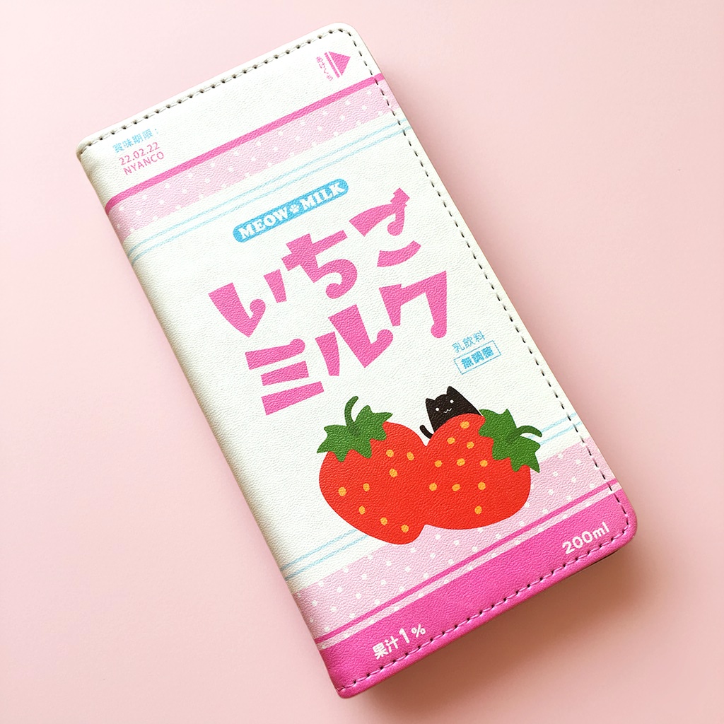 クロネコいちごみるくの手帳型スマホケース 全機種対応 手帳型 スマホケース iphone15 iphone16 猫 iphone17 いちご 黒猫 SE3 第3世代