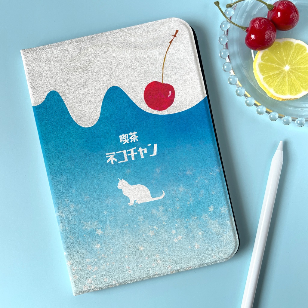 ねことクリームソーダのPadケース　タブレットケース 母の日 敬老の日 誕生日 メロンソーダ 猫 喫茶店