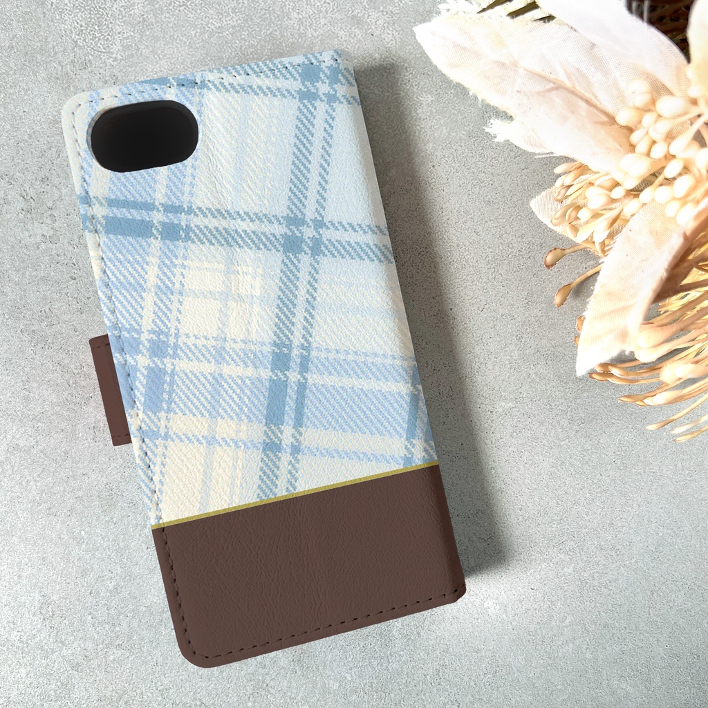 猫とマドラスチェックの手帳型スマホケース(水色×ブラウン) カバー iphone16e iphone17e 猫