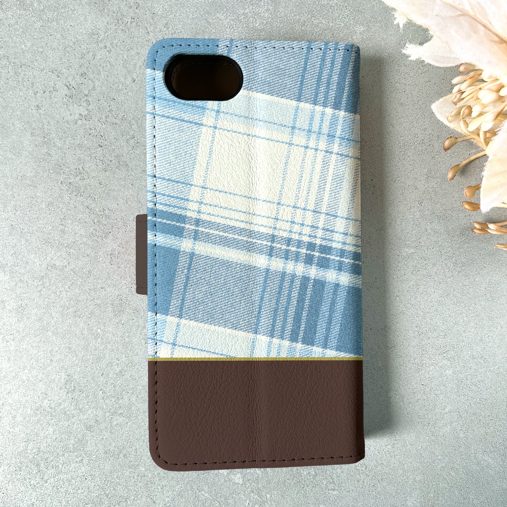 猫とタータンの手帳型スマホケース(水色×ブラウン) カバー iphone16e iphone17e 猫