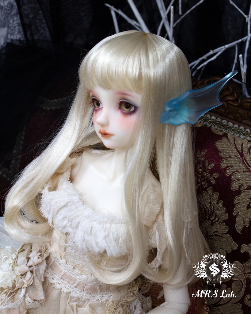 ドールウィッグ モヘア:One Curl ワンカール プラチナシフォン 8-9 inch