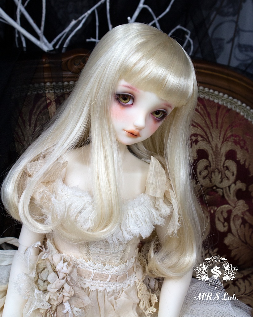 ドールウィッグ モヘア:One Curl ワンカール プラチナシフォン 8-9 inch