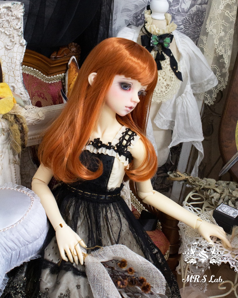 ドールウィッグ モヘア:One Curl ワンカール アプリコット 8-9 inch