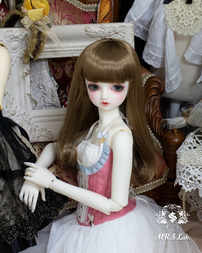 ドールウィッグ モヘア:One Curl ワンカール モカベージュ 8-9 inch