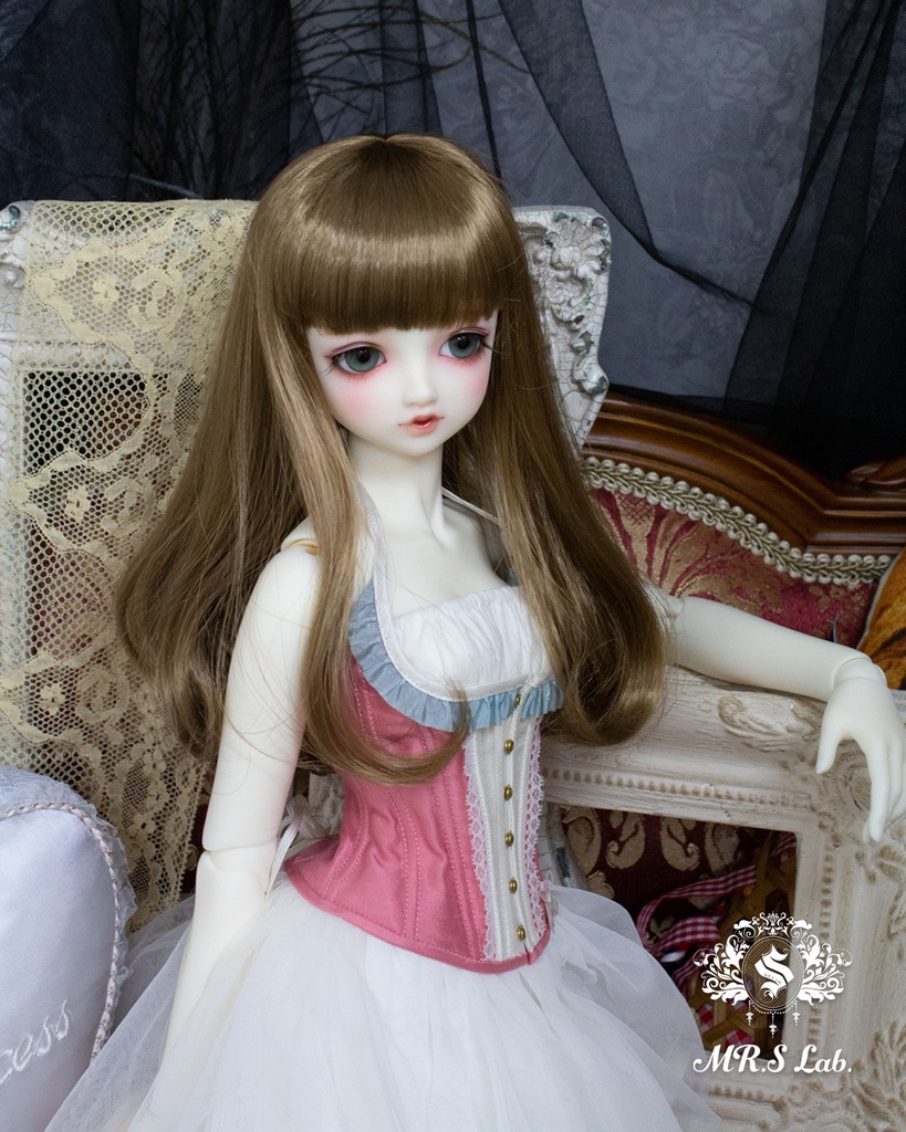 ドールウィッグ モヘア:One Curl ワンカール モカベージュ 8-9 inch