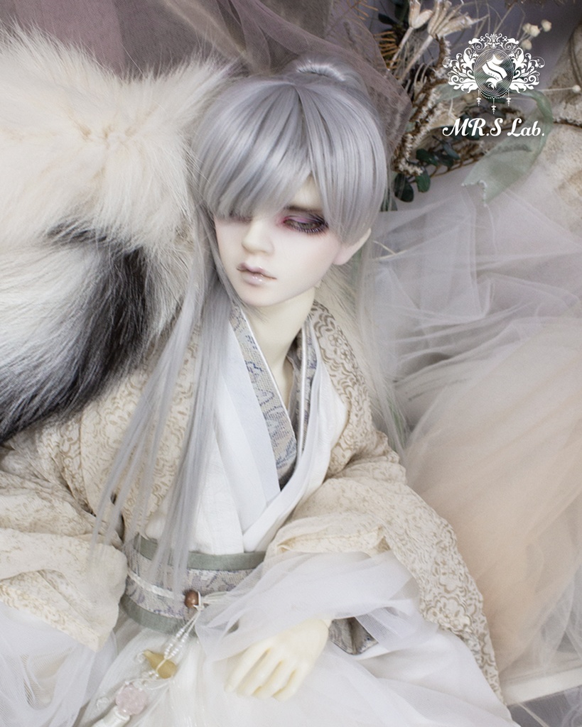 ドールウィッグ　耐熱：Ponytail　ポニーテール　シルバー　8-9 inch