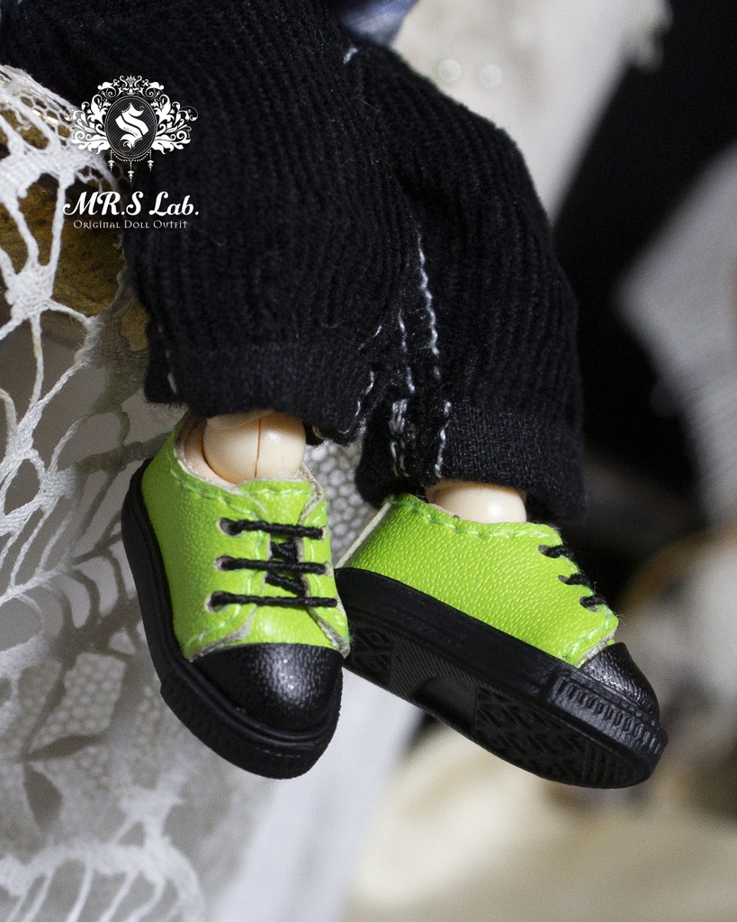 ドールシューズ:【Original】Leather sneakers with shoelaces 紐付きレザースニーカー アップルグリーン