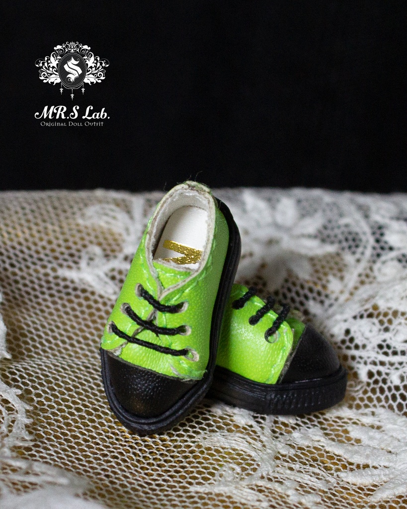 ドールシューズ:【Original】Leather sneakers with shoelaces 紐付きレザースニーカー アップルグリーン