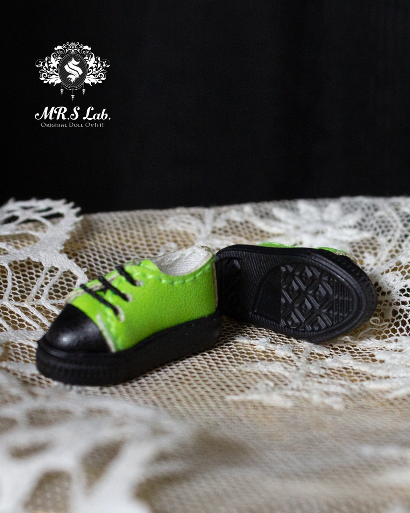 ドールシューズ:【Original】Leather sneakers with shoelaces 紐付きレザースニーカー アップルグリーン