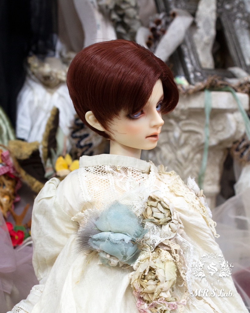 ドールウィッグ 耐熱:Side Part Short サイドパートショート マルーン 8-9 inch