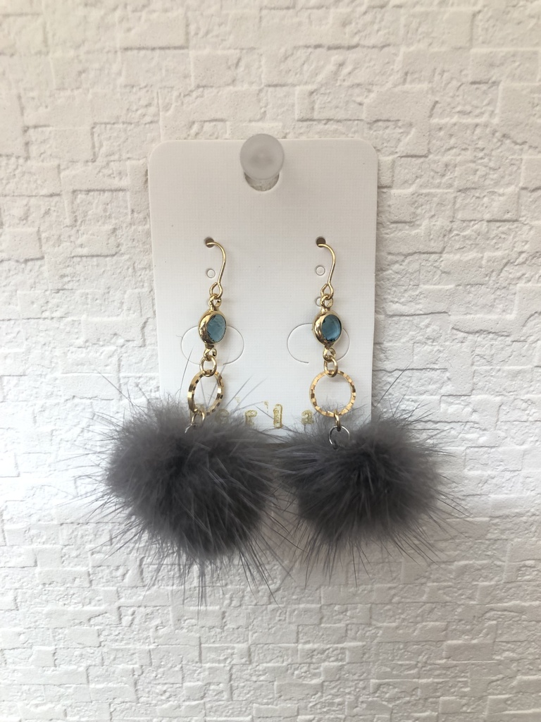 嘴平伊之助イメージピアス