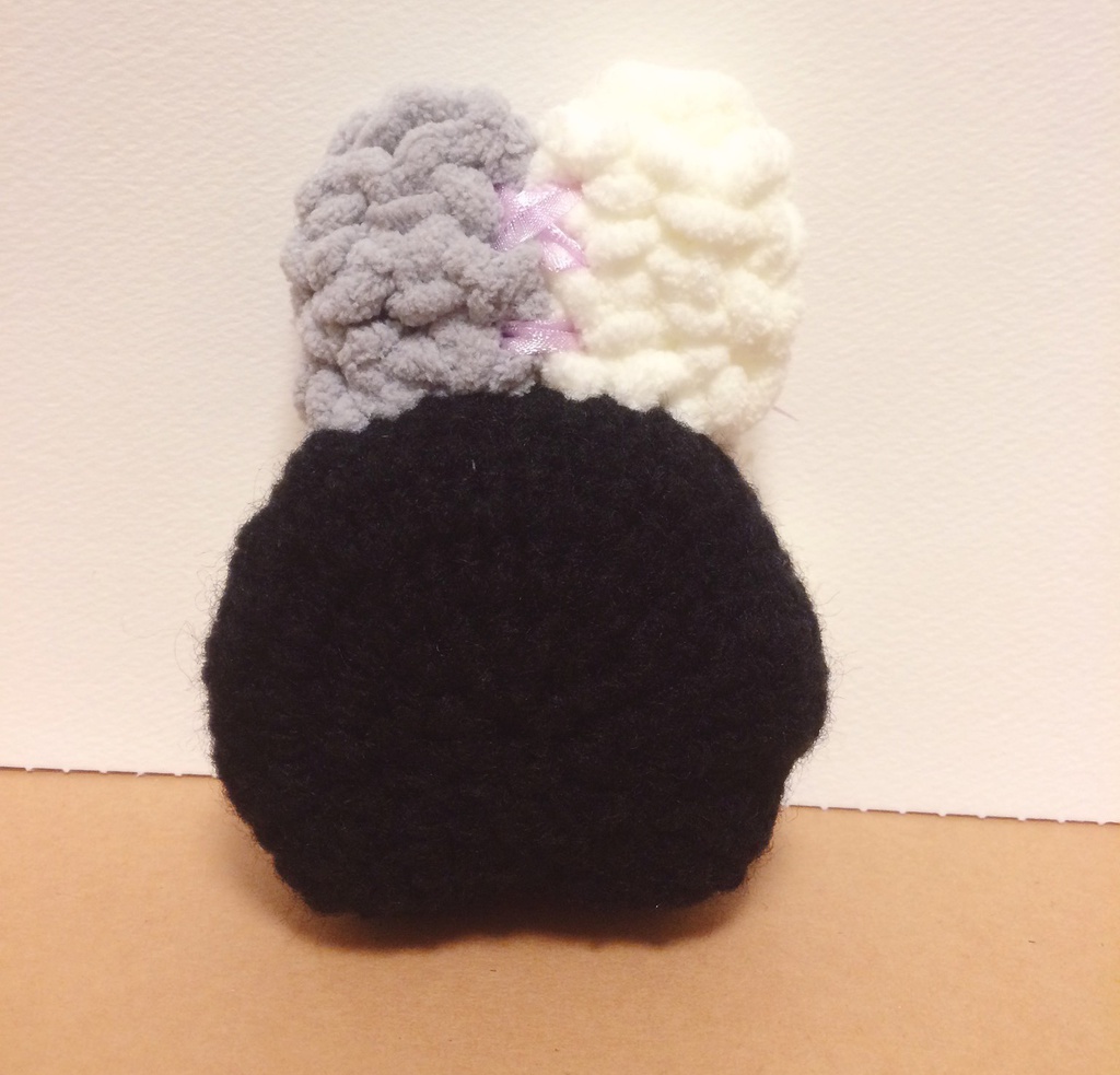 おまんじゅうちびきぐるみ くろうさぎ