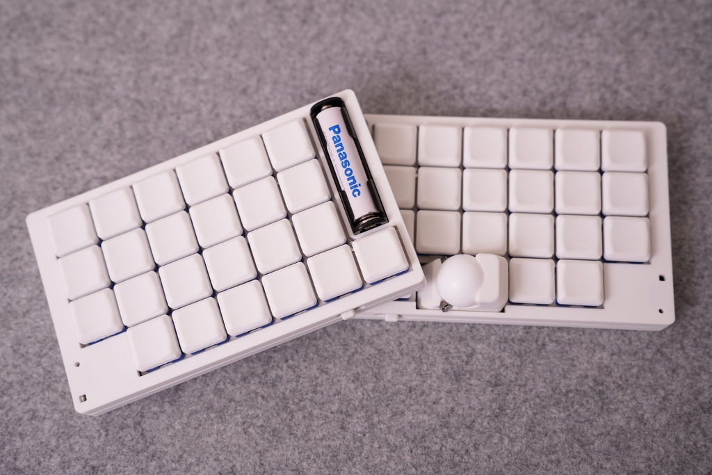CLine46 トラックボール搭載 オーソリニア 無線分割キーボード(単4電池駆動)