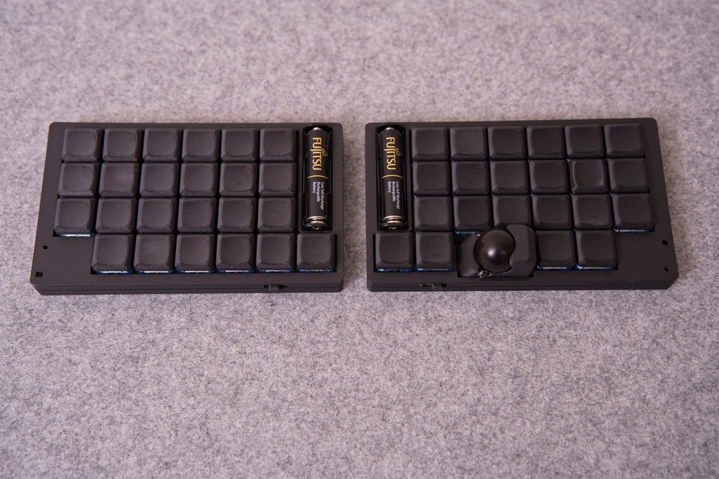 CLine46 トラックボール搭載 オーソリニア 無線分割キーボード(単4電池駆動)