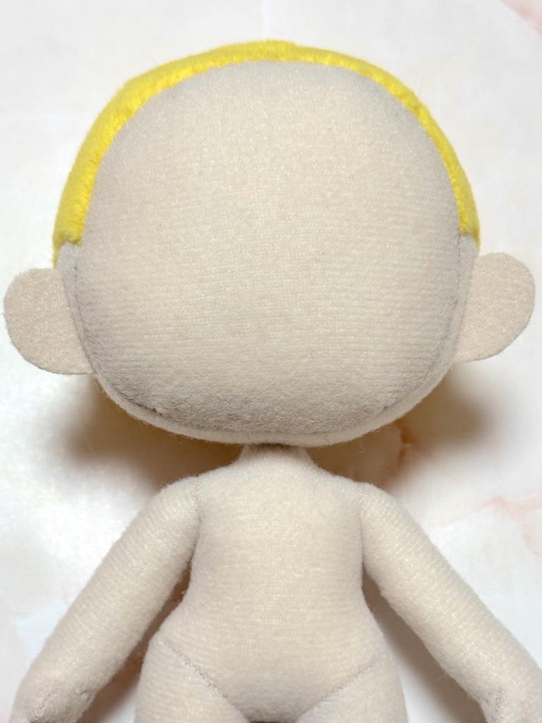 ドール体型なぬいぐるみ(女の子ボディ)の型紙と作り方