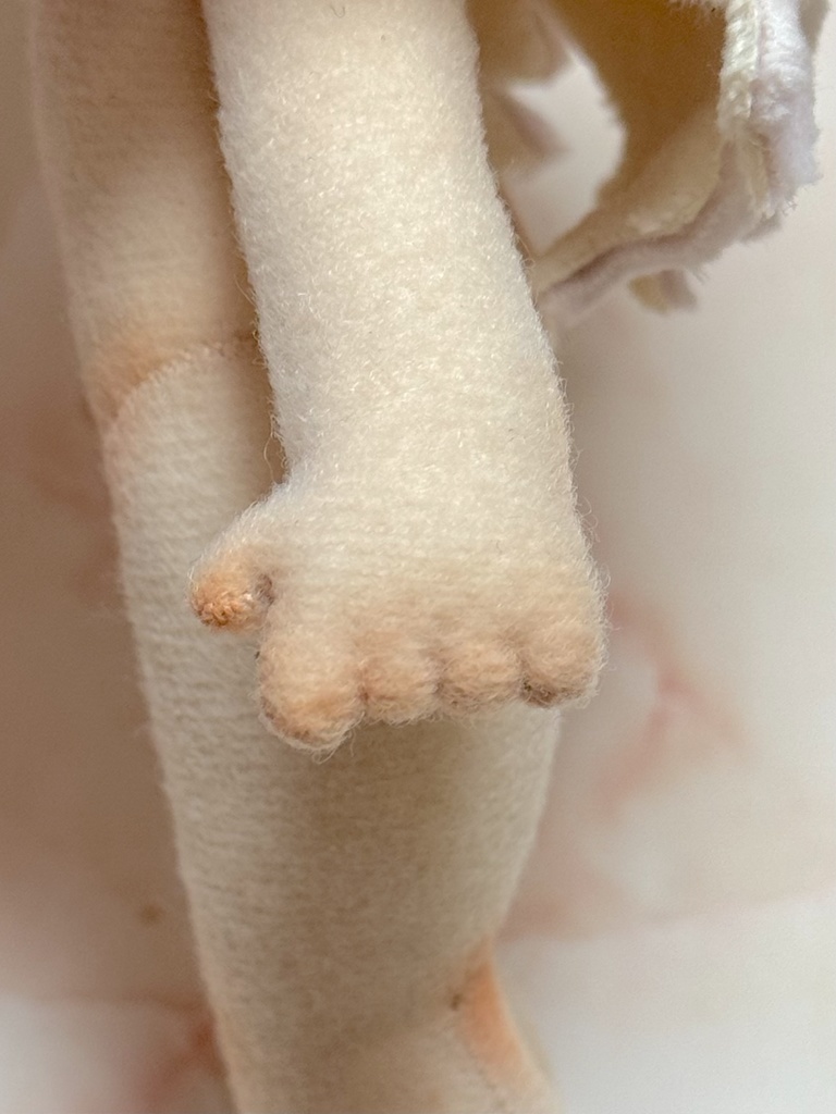 ドール体型なぬいぐるみ(女の子ボディ)の型紙と作り方