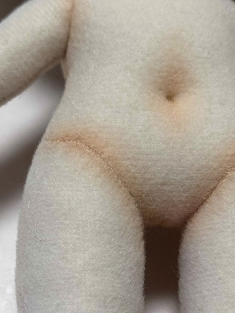 もっと大きいドール体型なぬいぐるみ(男性ボディ)の型紙と作り方