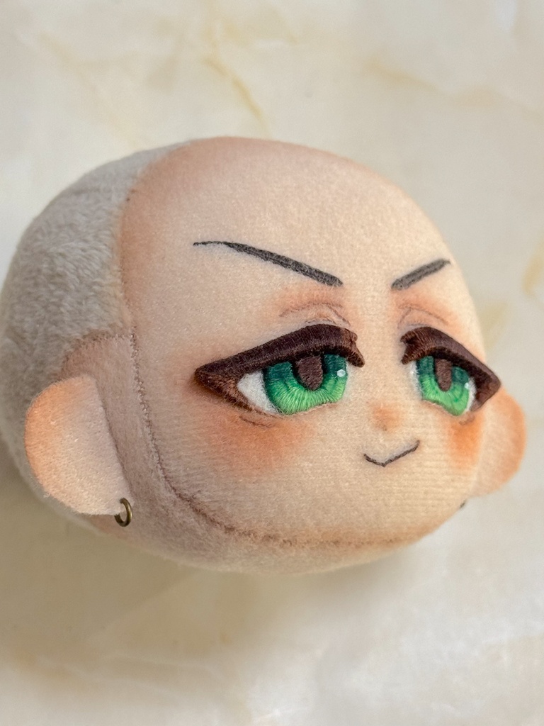 立体的なぬいぐるみのまつ毛の作り方