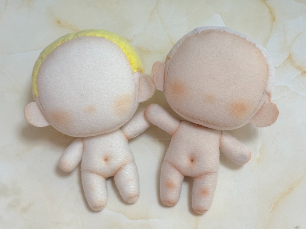立体的なぬいぐるみのまつ毛の作り方