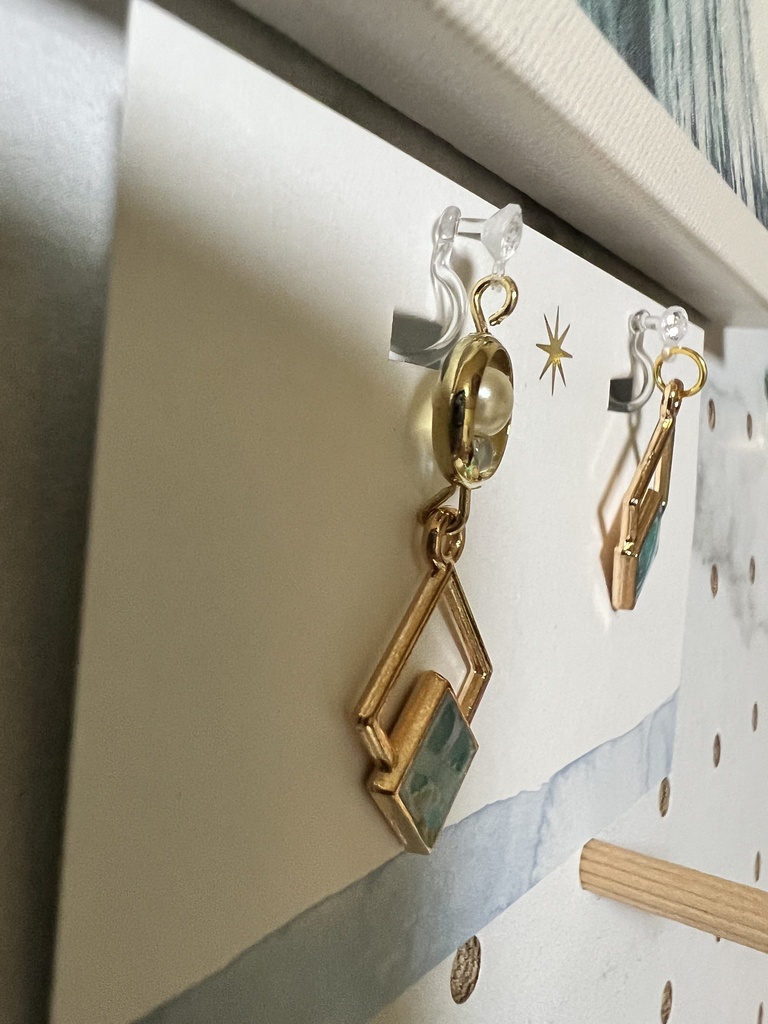 イヤリング 菱形