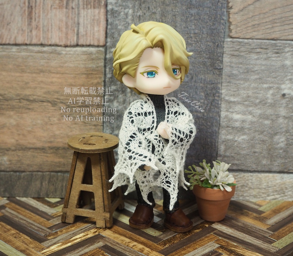 透かし三角ストール/リーフ