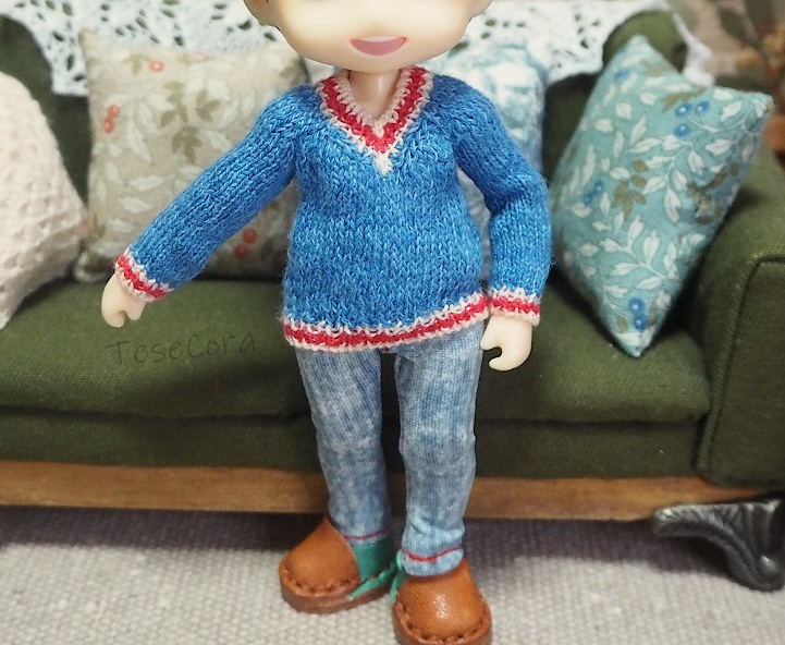 Vネックセーター