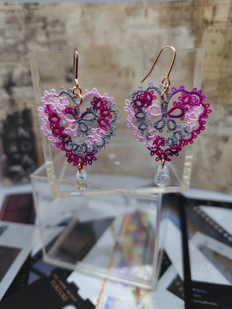 タティングレースピアス　怪獣8号　鳴海イメージ