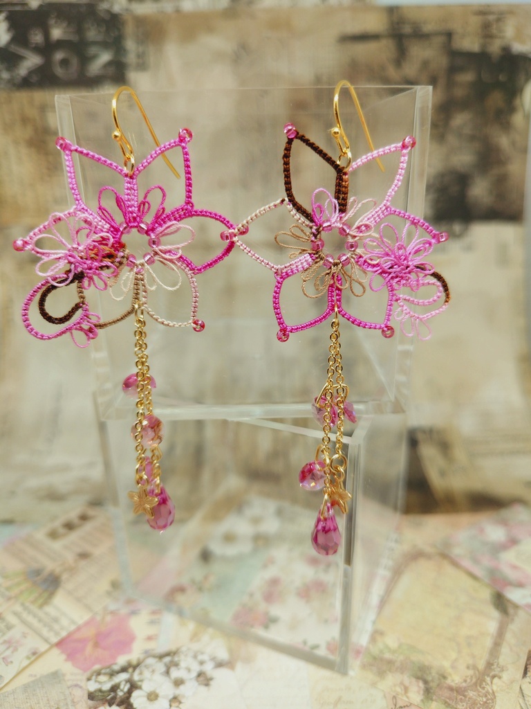 タティングレースピアス　怪獣8号