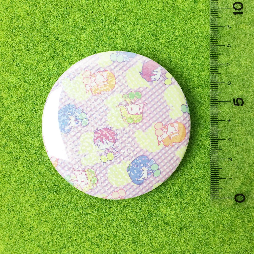 廃城組+大尉殿おおきめ缶バッジ