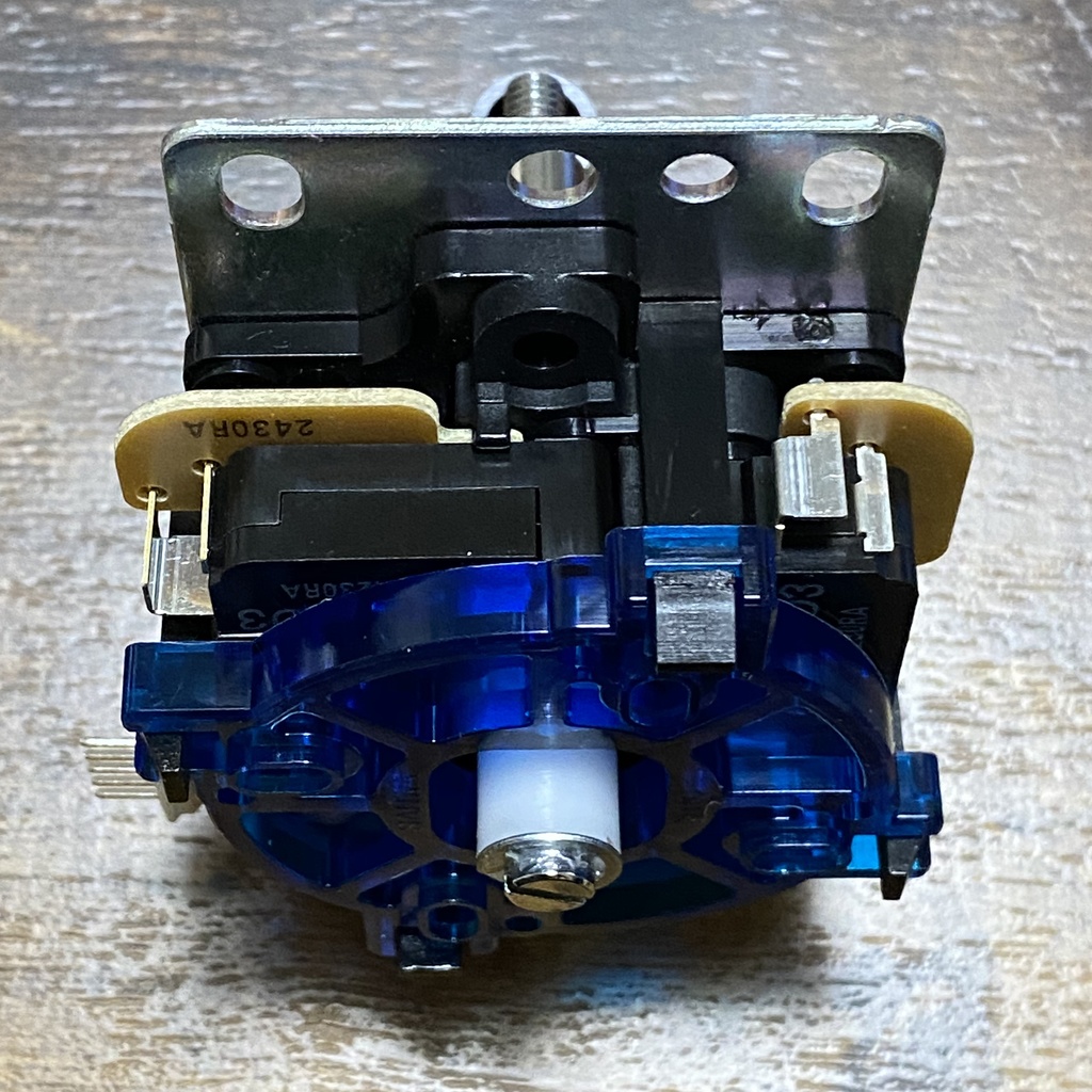 三和電子 JLF-TPRG-8BYT-SK【静音高反発 シャフトカバー アケコン用ベースプレート 5P基板タイプ】