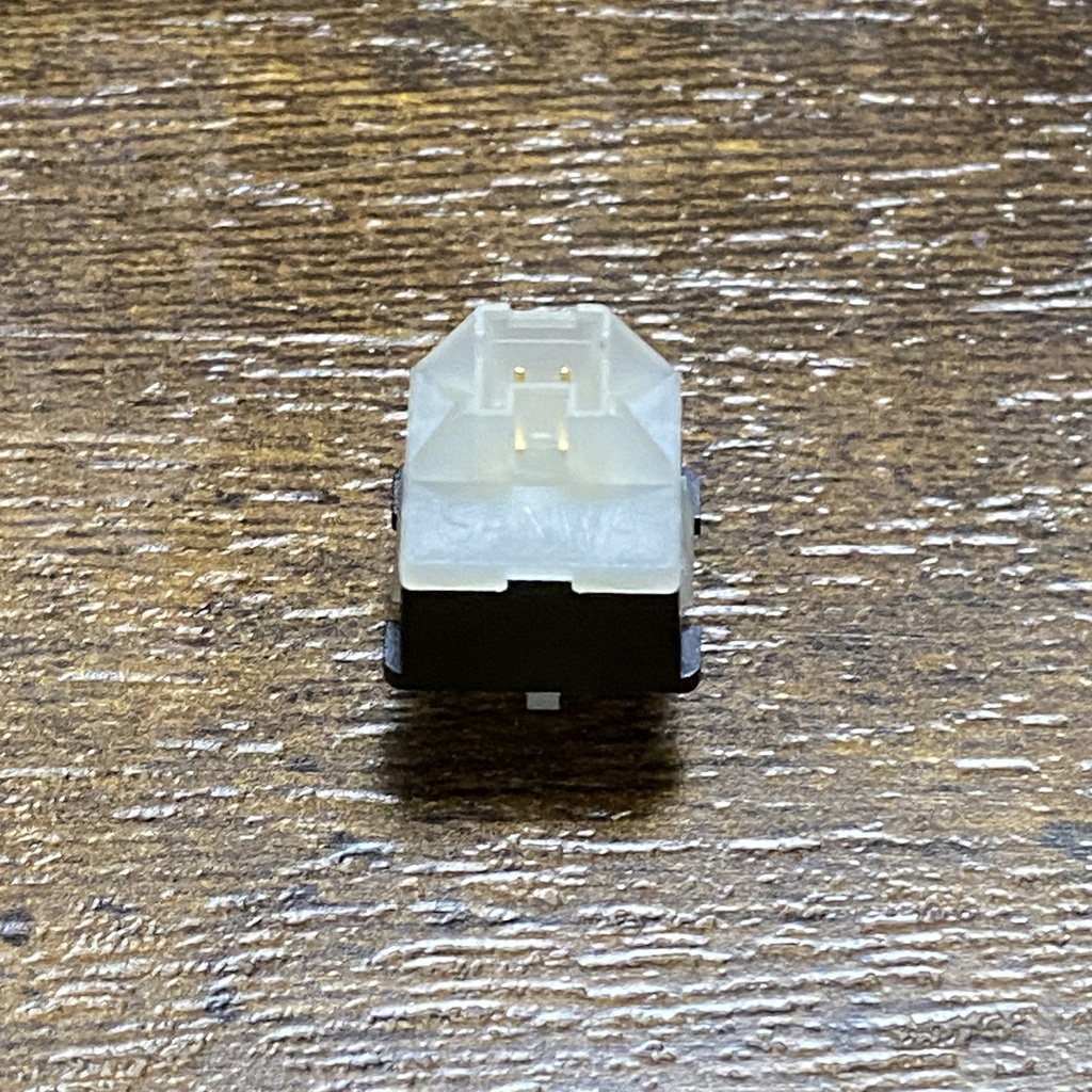 三和電子 SW-68CAU2 4個セット(コネクタ式硬さ2倍押しボタンスイッチ)