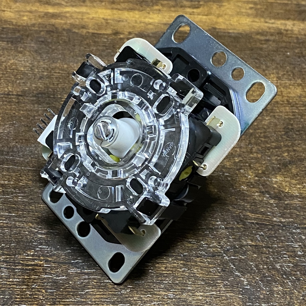 三和電子 動作位置可変スイッチ採用JLXレバー JLX-TPML-8YT-SK