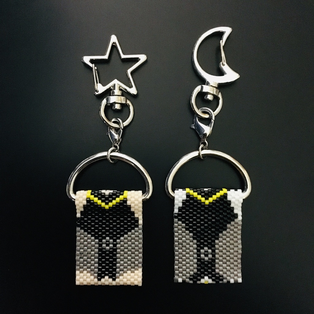 【衣装モチーフキーホルダー】鏡音リン/鏡音レン ブラックスター/ブルームーン