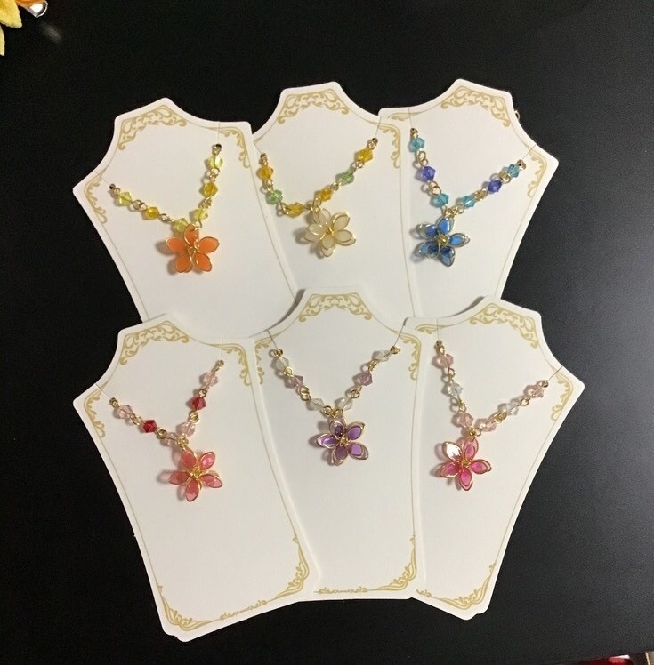 MSD/DDS　お花のネックレス